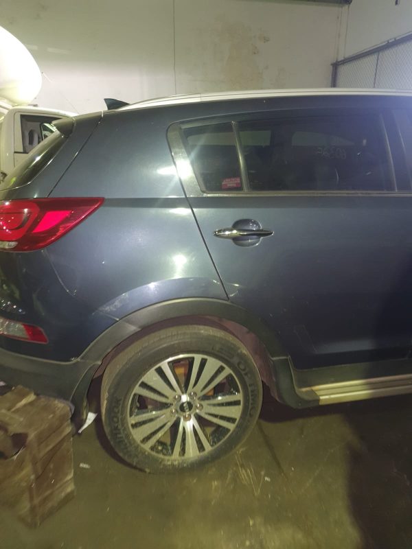 Kia-Sportage -2011 - Image 4