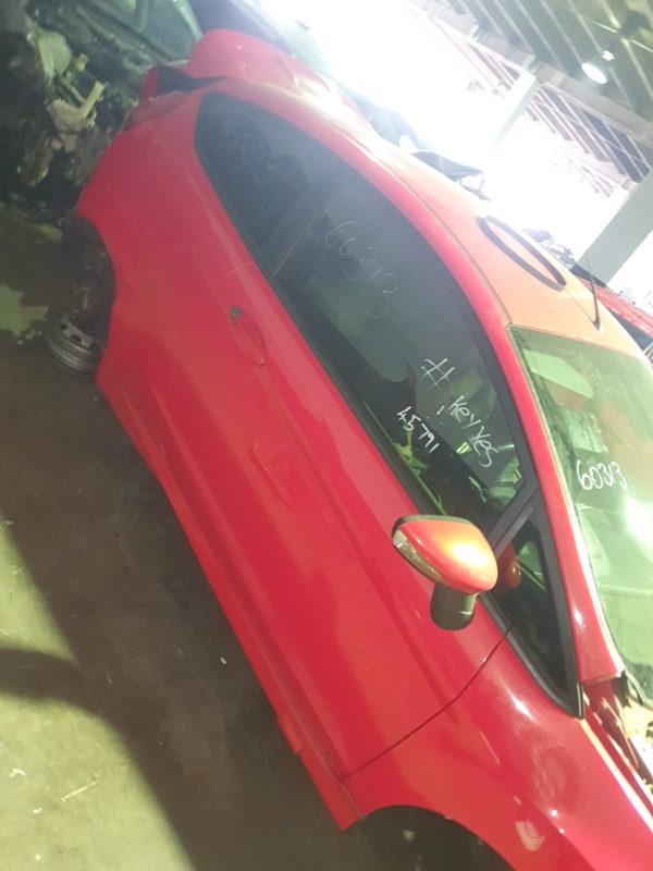 Ford Fiester St - Image 4